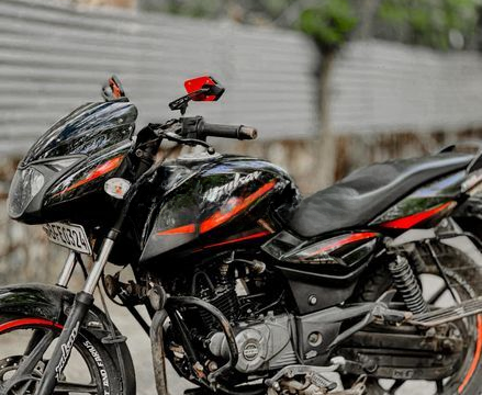 Bajaj Pulsar 150 2001