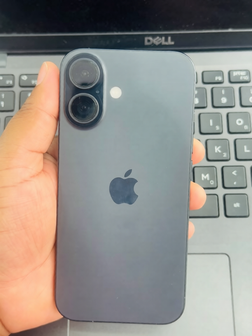 Apple iPhone 16