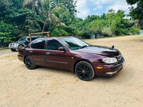 Nissan Cefiro 2000