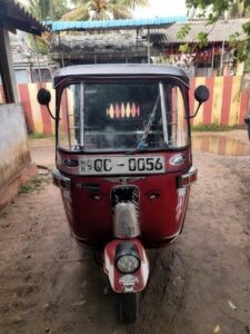 Bajaj RE 2005
