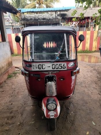 Bajaj RE 2005