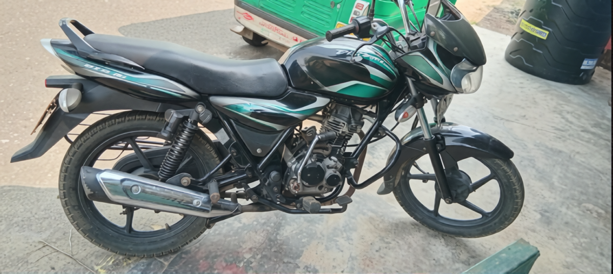Bajaj Discover 2010