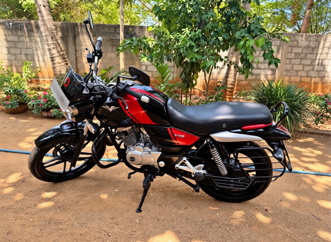 Bajaj V15 2016