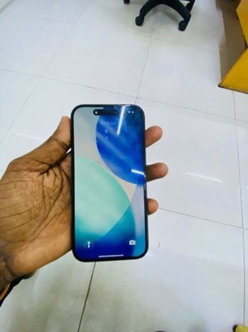 Apple iPhone 15