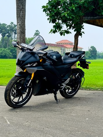 Yamaha R15 V4 2026